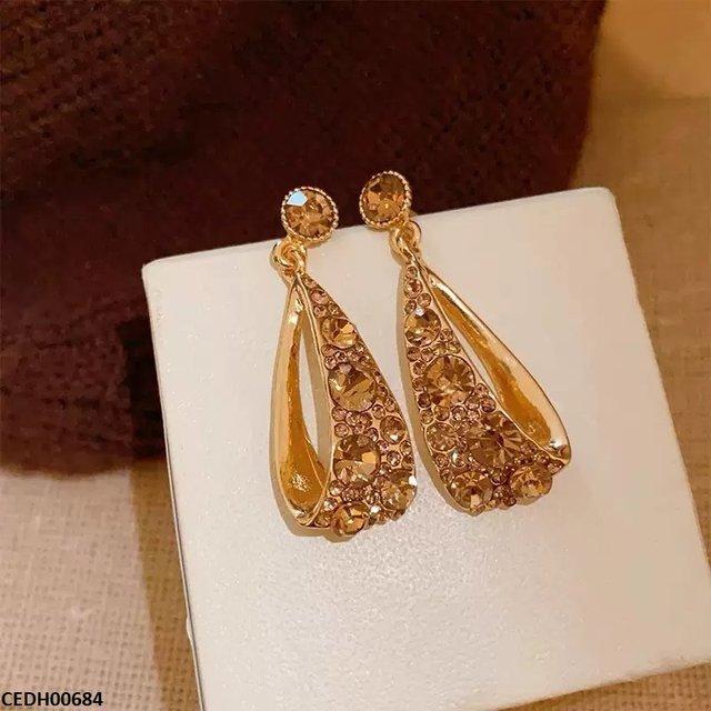 CEDH00684 YHC Round Drop Earring Pair - CEDH