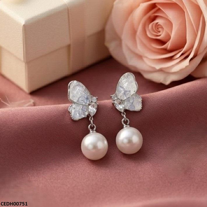CEDH00751 ZHL Butterfly Pearl Drop Earrings - CEDH