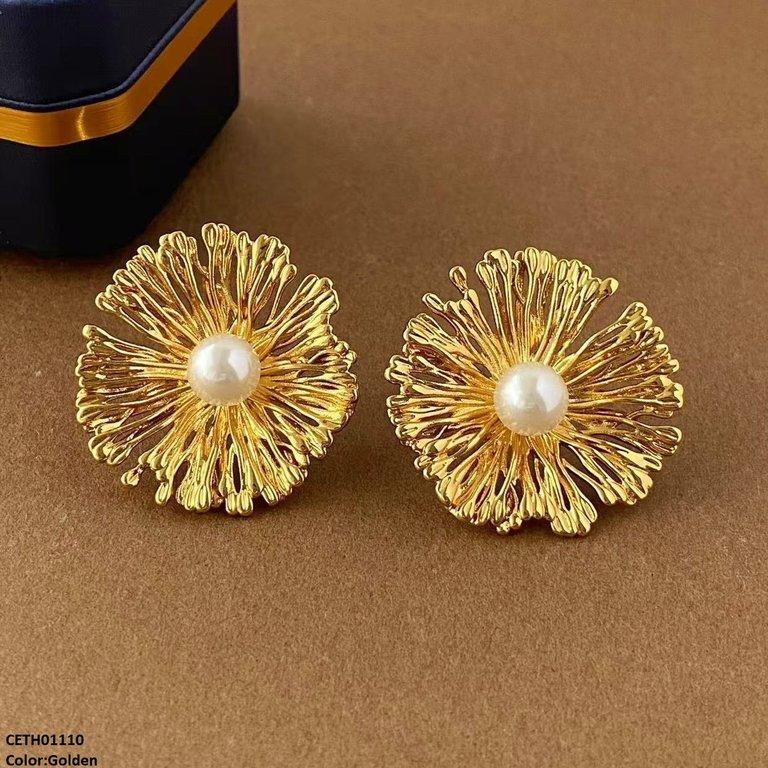 CETH01110 LSH Pearl Round Flower Tops Pair - CETH