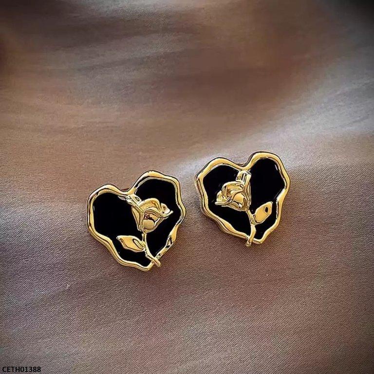 CETH01388 QWN Heart/Flower Tops Pair - CETH