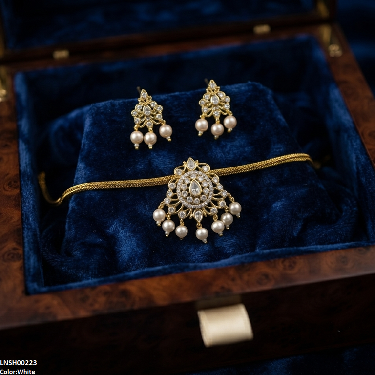 LNSH00223 ANI Oval/Tear Pearl Drop South Indian Necklace Set - LNSH