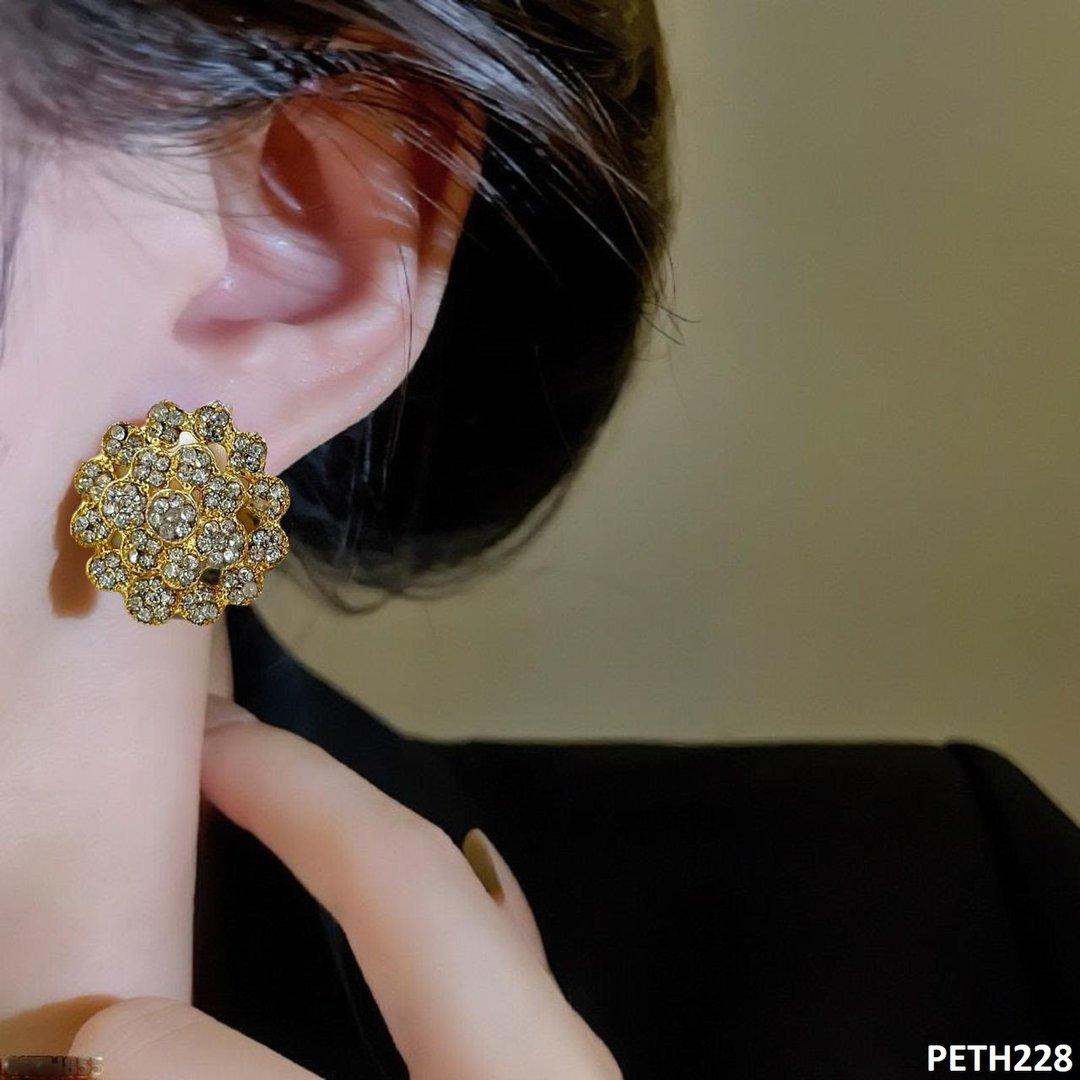 PETH228 FRN Round Layer Tops Pair