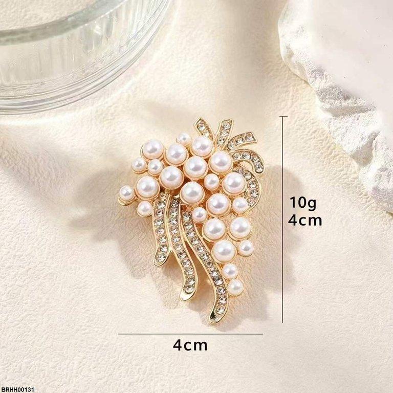 BRHH00131 XST Pearl Flower Zircon Broach - BRHH