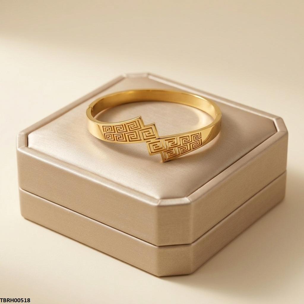 TBRH00518 MSS Round Greek Key Stainless Steel Bracelet - TBRH
