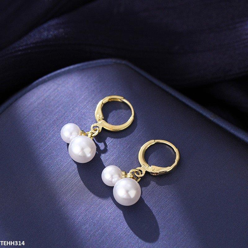 TEHH314 YYZ Pearl Drop Ear Hoops Pair