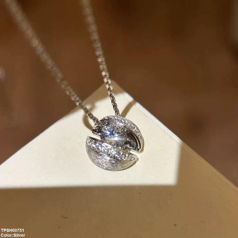 TPSH00751 GWH Shell Shape ZIRCON Pendant - TPSH