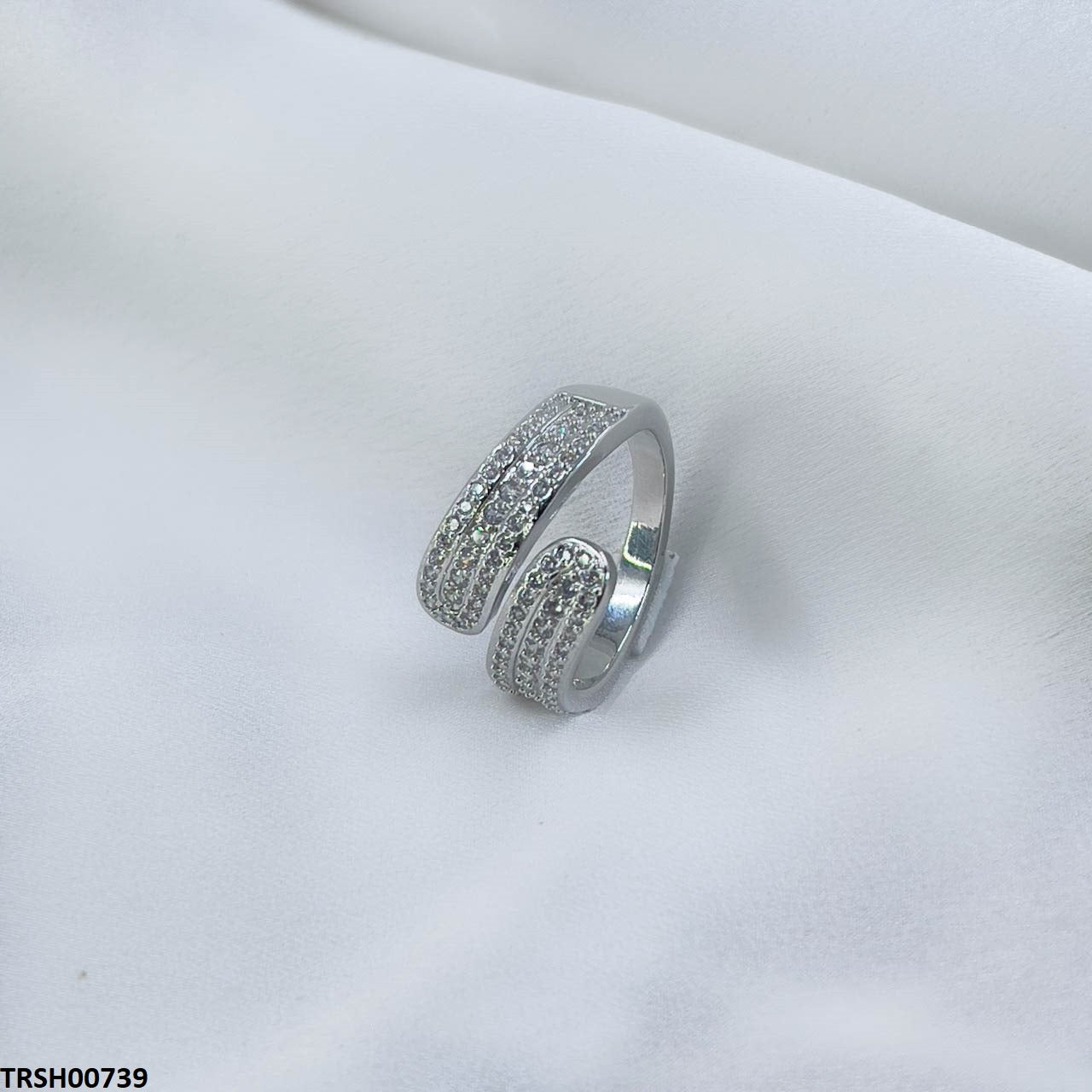 TRSH00739 CJD Round Ring Adjustable - TRSH