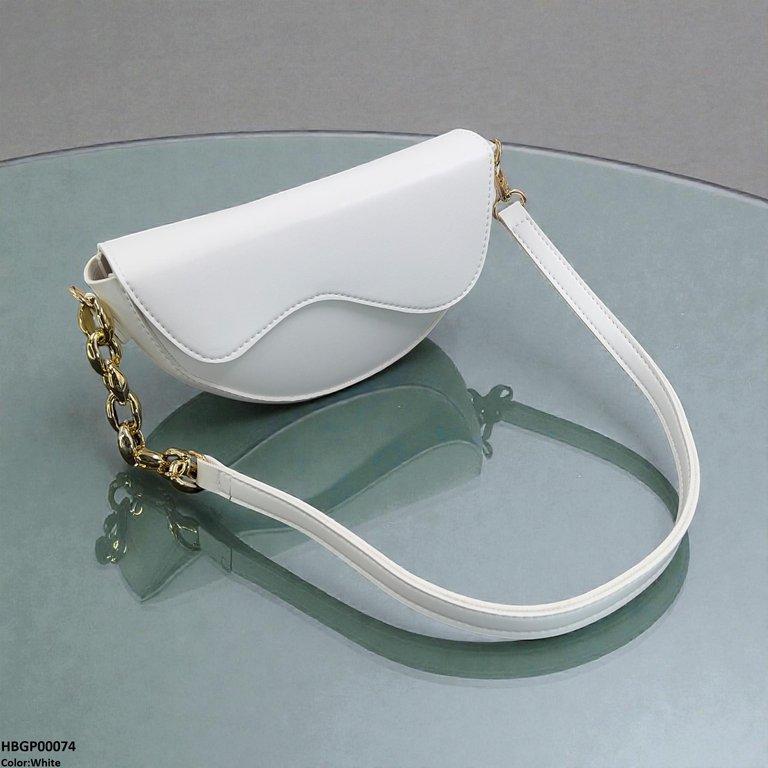 HBGP00074 Aurelia Saddle Armpit Bag White