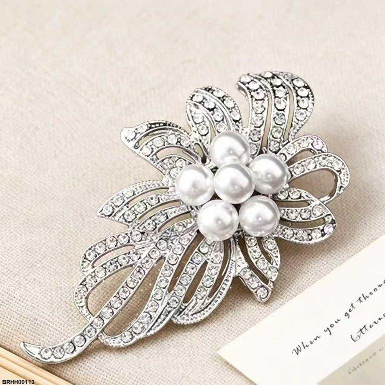 BRHH00113 XST Ribbon Pearl Zircon Broach - BRHH