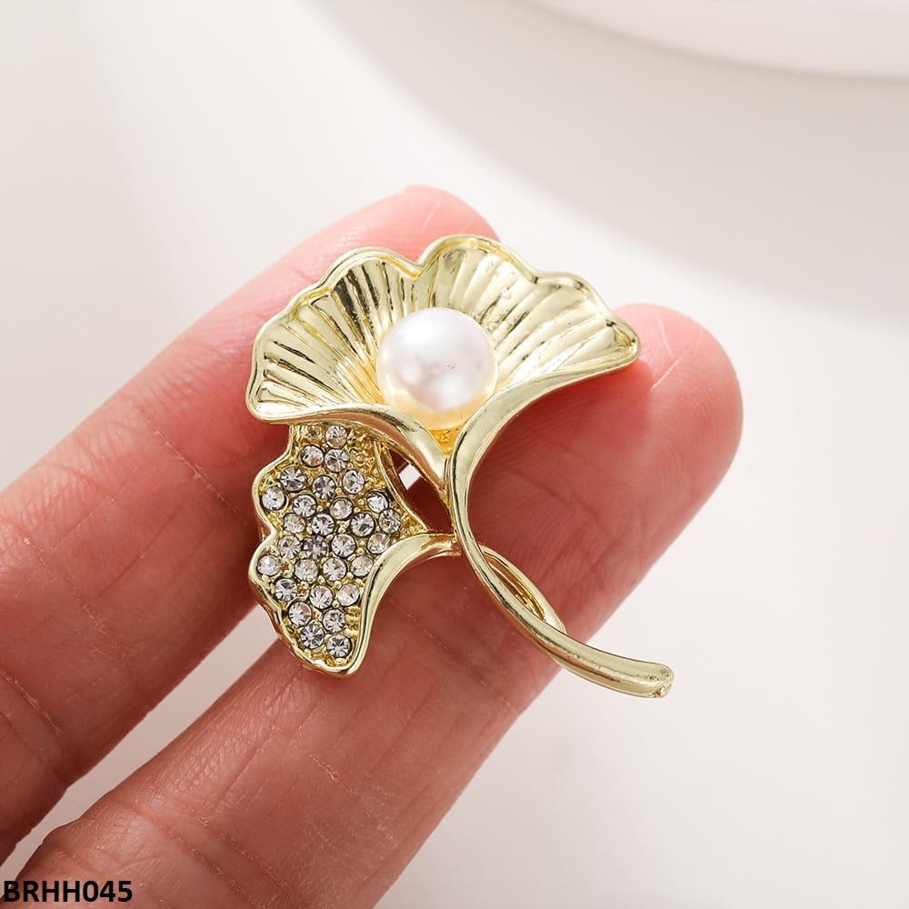 BRHH045 YMO Pearl Shell Broach