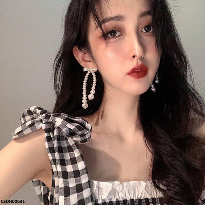 CEDH00631 YQG Bow With Pearl Chain Drop - CEDH