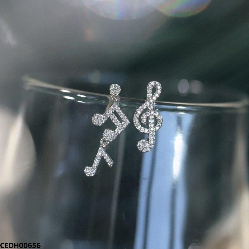 CEDH00656 QWN Asymmetrical Music Drop Earrings - CEDH