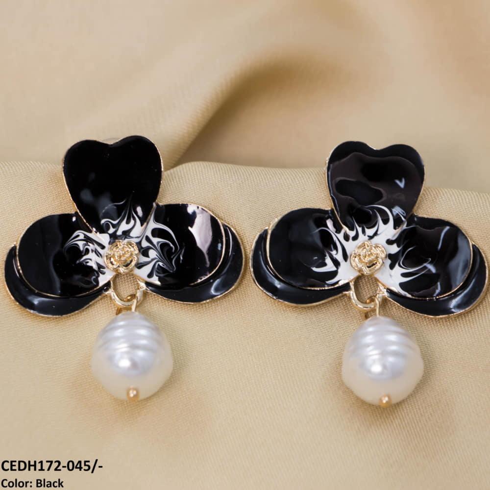 CEDH172 KSU Leaf Painted Earrings Pair