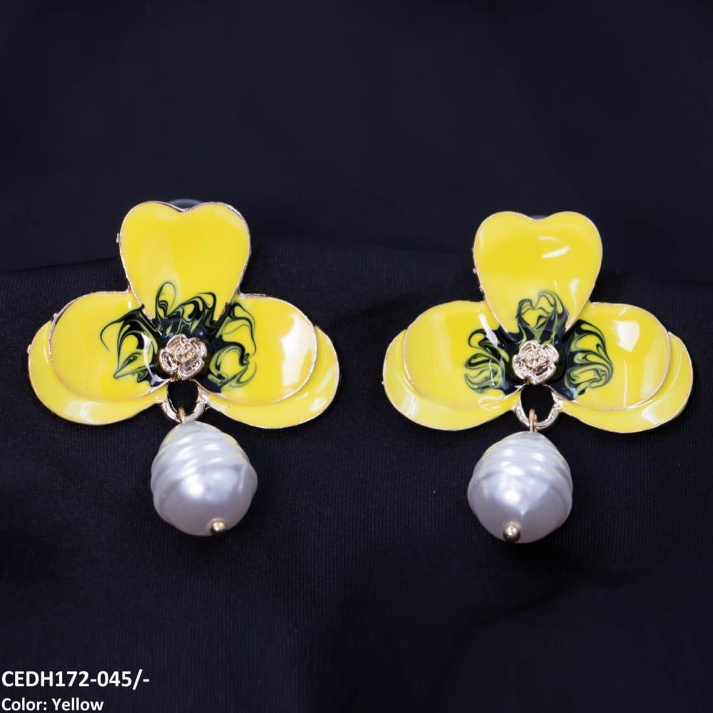 CEDH172 KSU Leaf Painted Earrings Pair