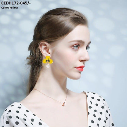 CEDH172 KSU Leaf Painted Earrings Pair