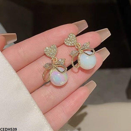 CEDH539 YHC Heart/Pearl Drop Earrings