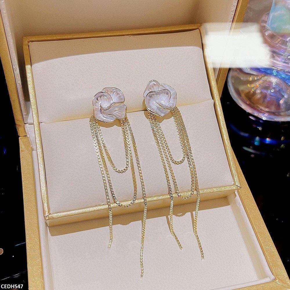 CEDH547 DDJ Flower Chain Drop Earrings