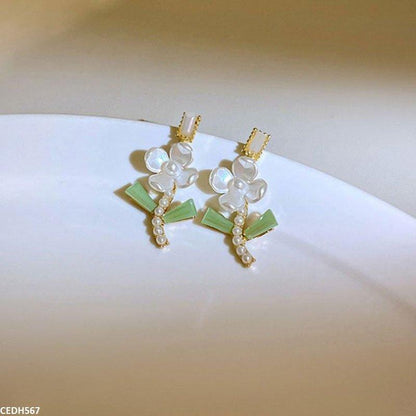 CEDH567 HJF Flower Drop Earrings