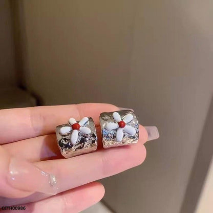 CETH00986 YHC Painted Flower Tops Pair - CETH