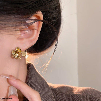 CETH01009 HJF Flower Stud Tops Pair - CETH