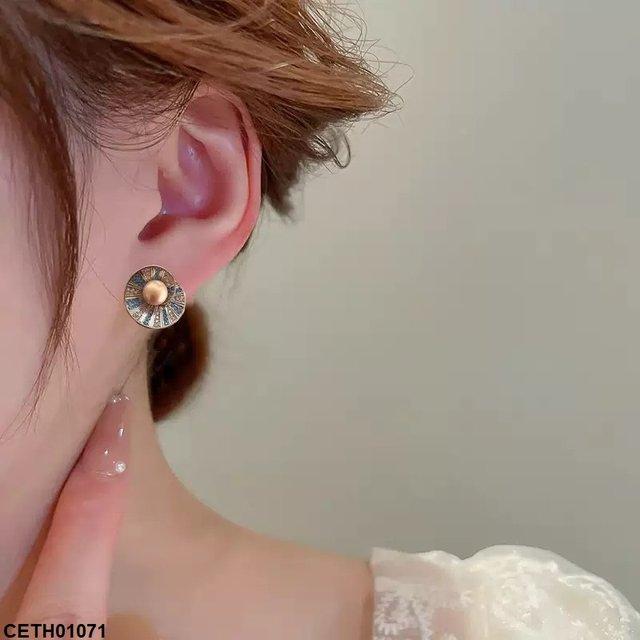 CETH01071 SYB Round Pearl Tops Pair - CETH