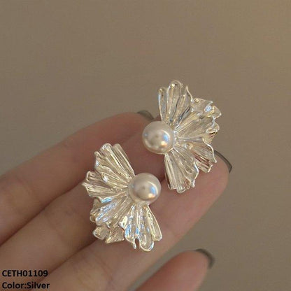 CETH01109 LSH Half Flower Pearl Tops Pair - CETH
