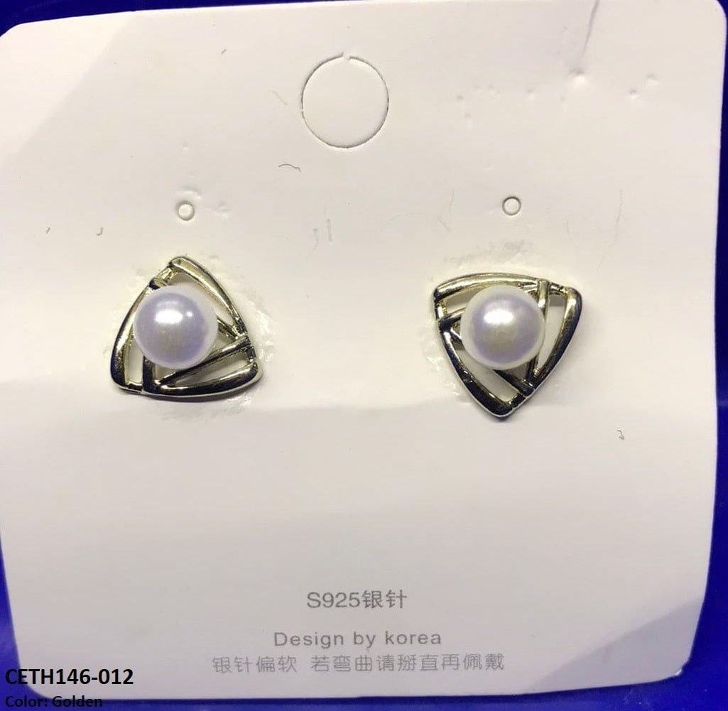 CETH146 QWN Pearl Triangle Tops Pair