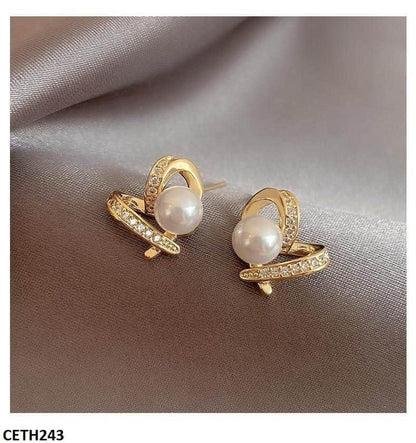 CETH243 YYZ Heart Stud Tops Pair