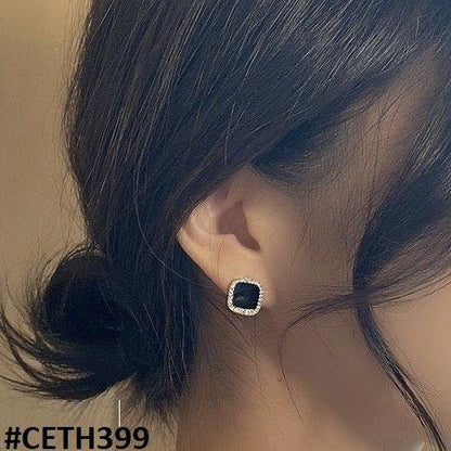 CETH399 YYZ Black Painted Square Tops Pair
