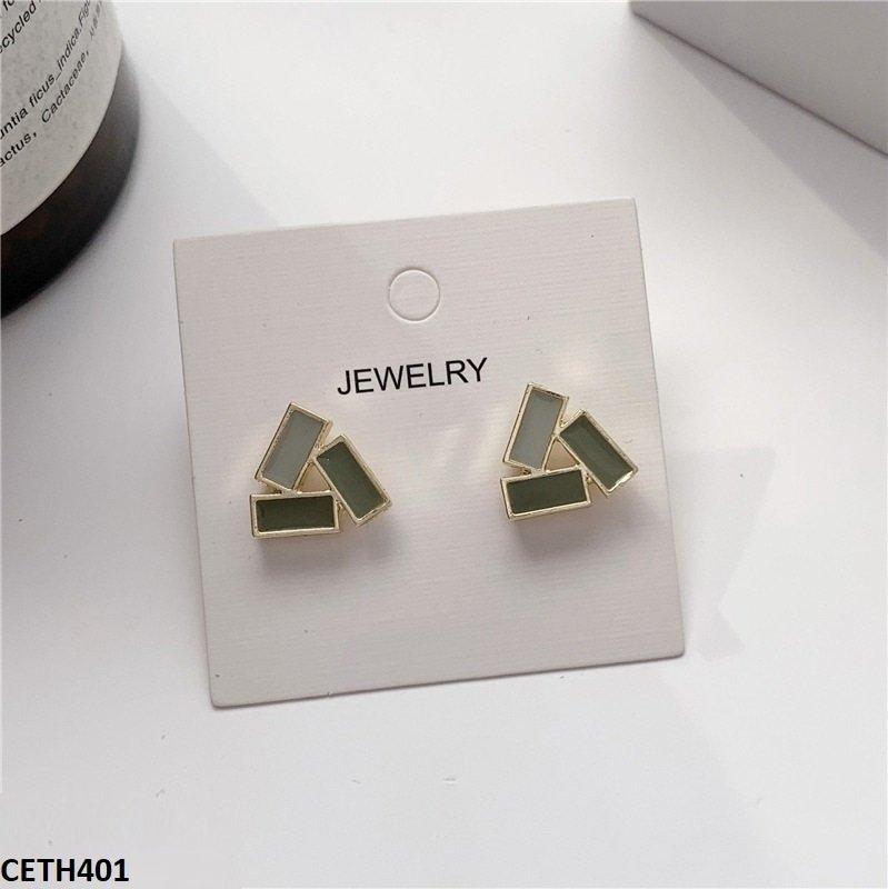CETH401 YYZ Painted 3 Baguette Triangle Stud Tops Pair