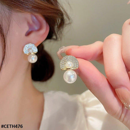 CETH476 SDQ Umbrella Pearl Ear Tops Pair