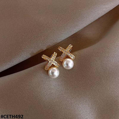 CETH492 FRN Cross Pearl Stud Tops Pair