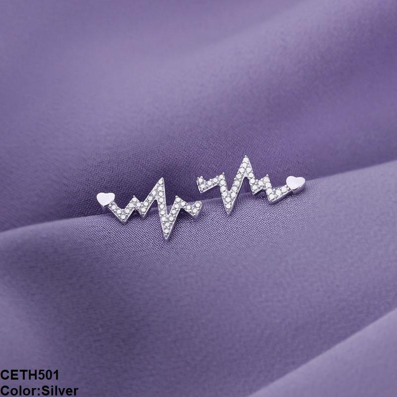 CETH501 SIQ Zigzag Heart Stud Tops Pair