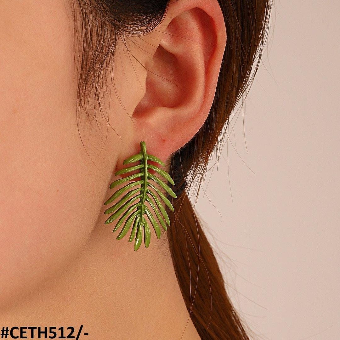 CETH512 QWN Painted Leaf Stud Tops Pair
