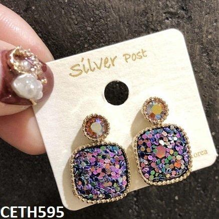 CETH595 YHC Crystals Square Ear Tops Pair