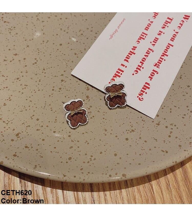 CETH620 YQG Bear Ear Tops Pair