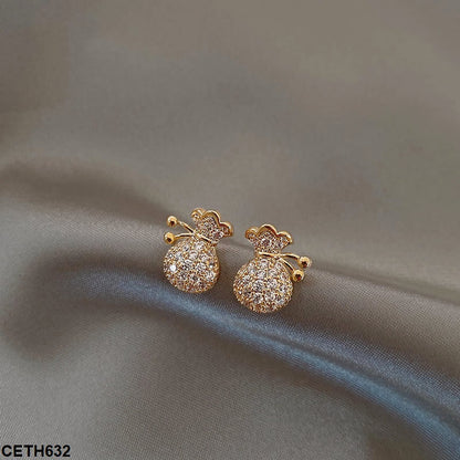 CETH632 SIQ Vase Ear Tops Pair