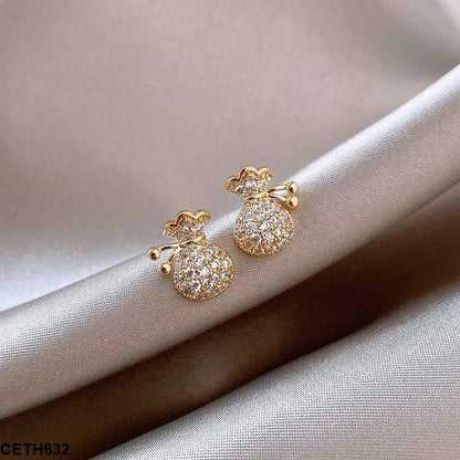 CETH632 SIQ Vase Ear Tops Pair