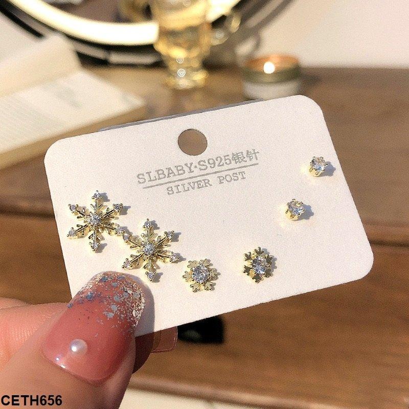 CETH656 YYZ 3 Studs Tops Pair