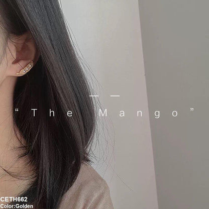 CETH662 ZCD Mango Pearl Ear Tops Pair