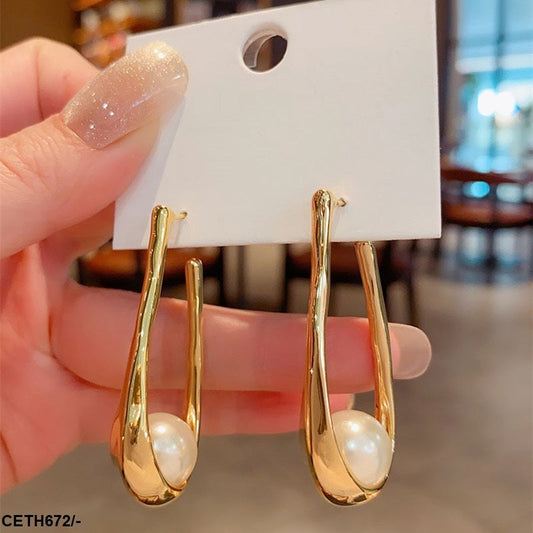 CETH672 ZCD U Shape Ear Tops Pair