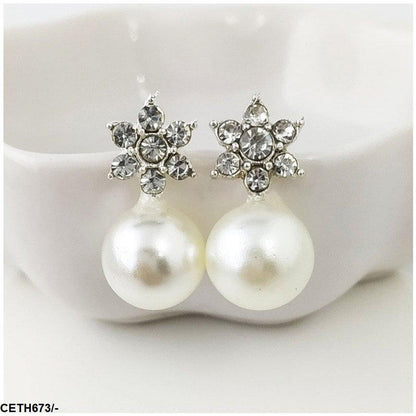 CETH673 LQP Star Pearl Ear Tops Pair