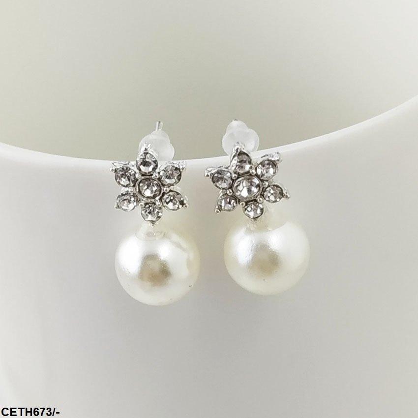 CETH673 LQP Star Pearl Ear Tops Pair