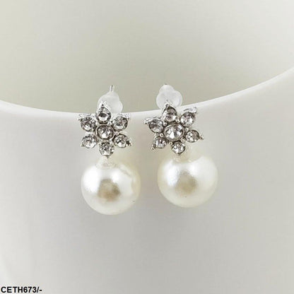 CETH673 LQP Star Pearl Ear Tops Pair