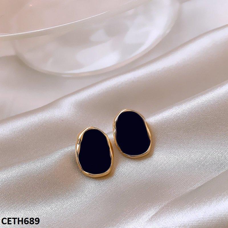 CETH689 YYZ Painted Black Tops Pair