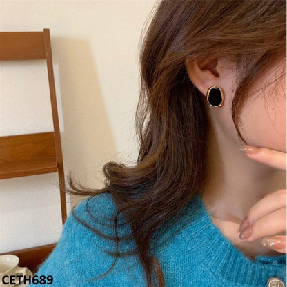 CETH689 YYZ Painted Black Tops Pair