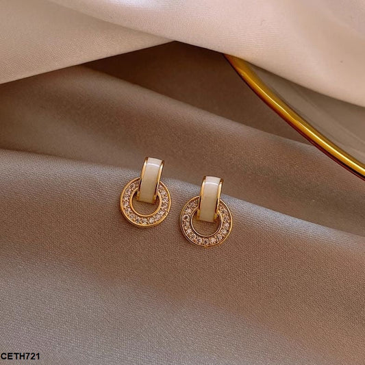 CETH721 YYZ Round Tops Pair