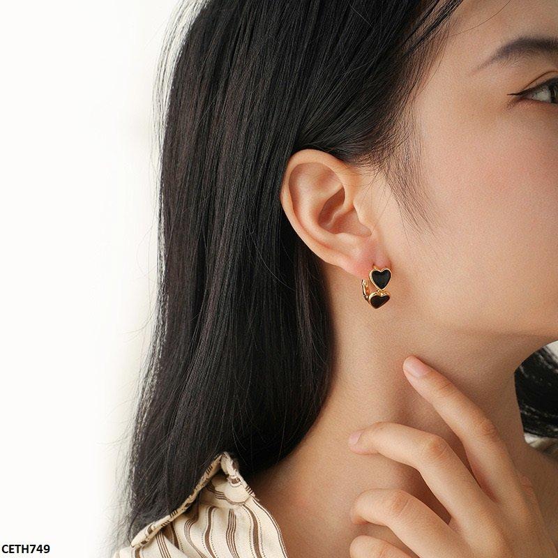 CETH749 YYZ Double Painted Heart Tops Pair