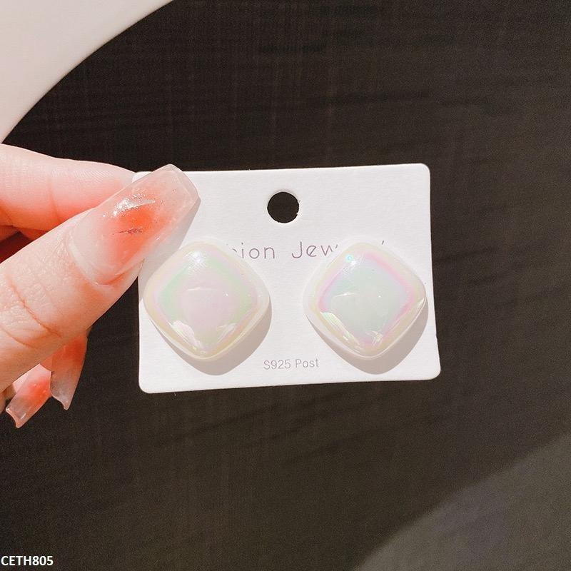 CETH805 ZHL Square Stud Tops Pair