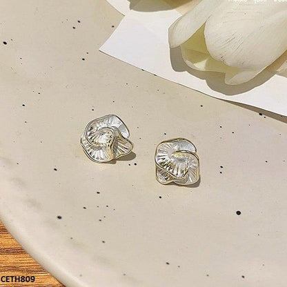 CETH809 LSH Painted Flower Tops Pair